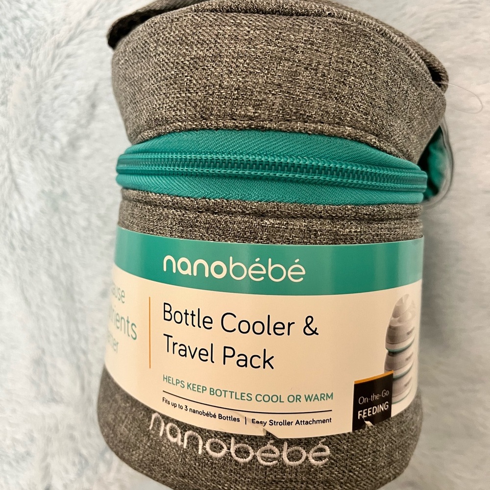 •Nanobebe Insulated Baby Bottle Travel Bag